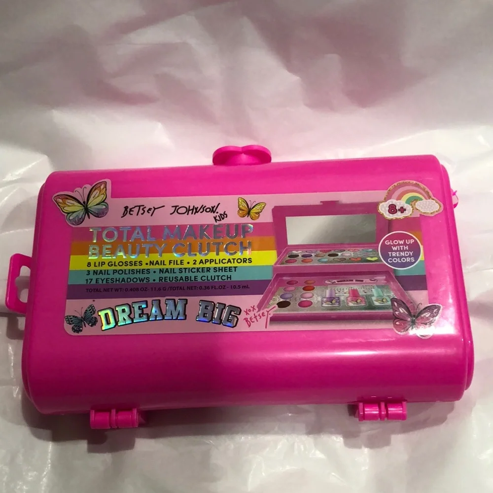 Betsey Johnson Kids Pink Dream Big Total Makeup‎ Beauty Clutch case